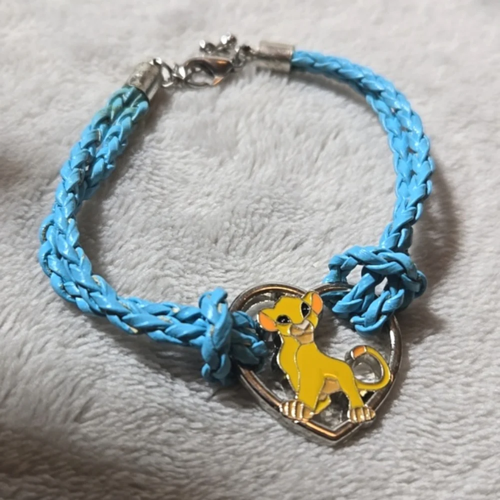 #282 Girl Disney bracelet